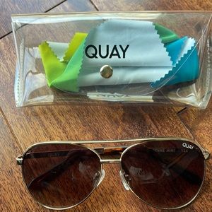 Quay sunnies